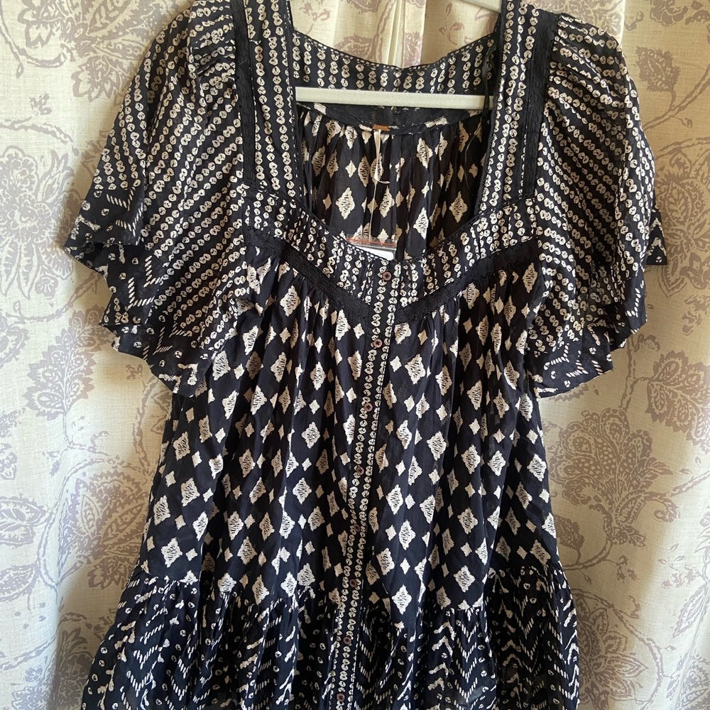 NWT Free People Flutter Sleeve Tunic